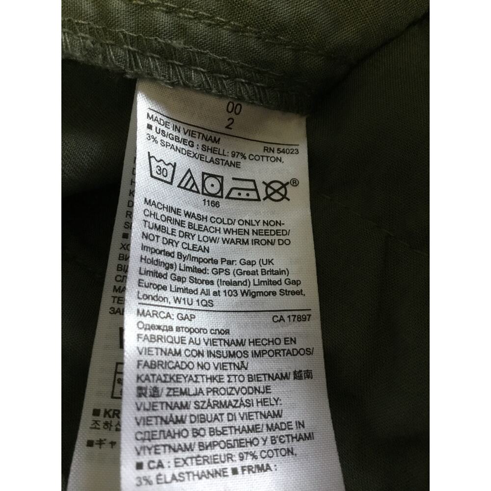 GAP Olive Green 5" City Shorts in Twill - Picture 7 of 10